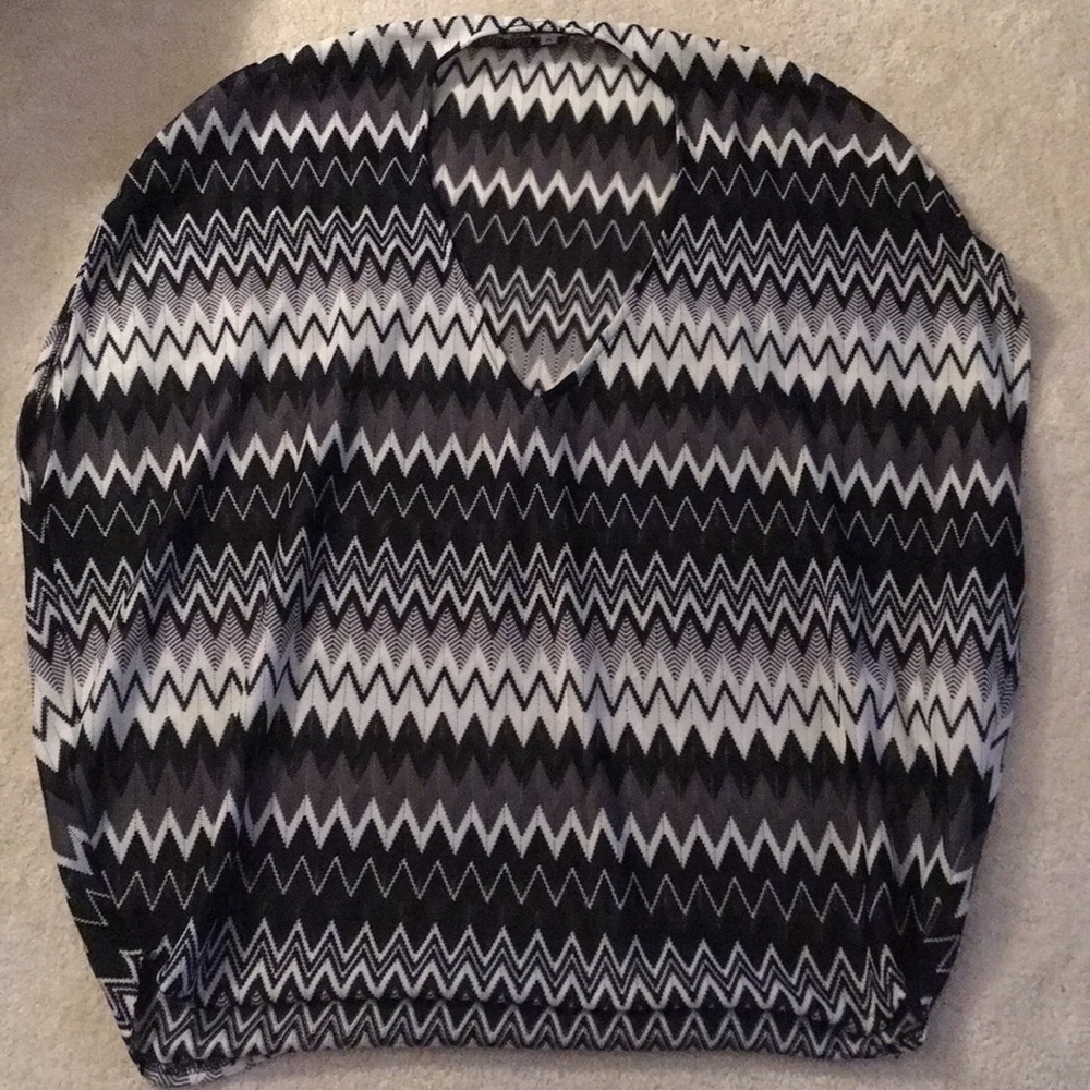 Patterned Poncho - Picture 2 of 3